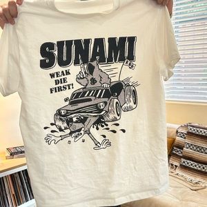 Sunami Weak Die First Tee